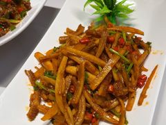 -三湘四水正宗湘菜(君峰路店)