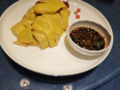 桃园白斩鸡-御沪沪味园.融合菜.海鲜(斜土路店)