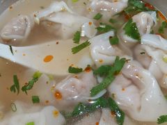 虾仁大馄饨-南城香·饭香串香馄饨香(青年路店)