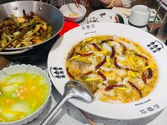 -渔语鱼新川菜Bistro(万象天地店)