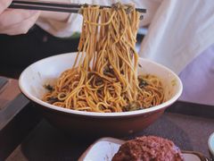红烧狮子头-谷沙屋面铺