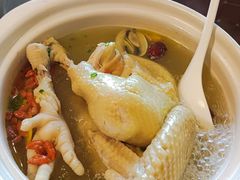 农家草鸡汤-欢乐蟹庄·精品农家乐(阳澄湖莲花岛店)