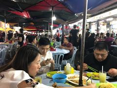 景观位-明记烧鱼美味店