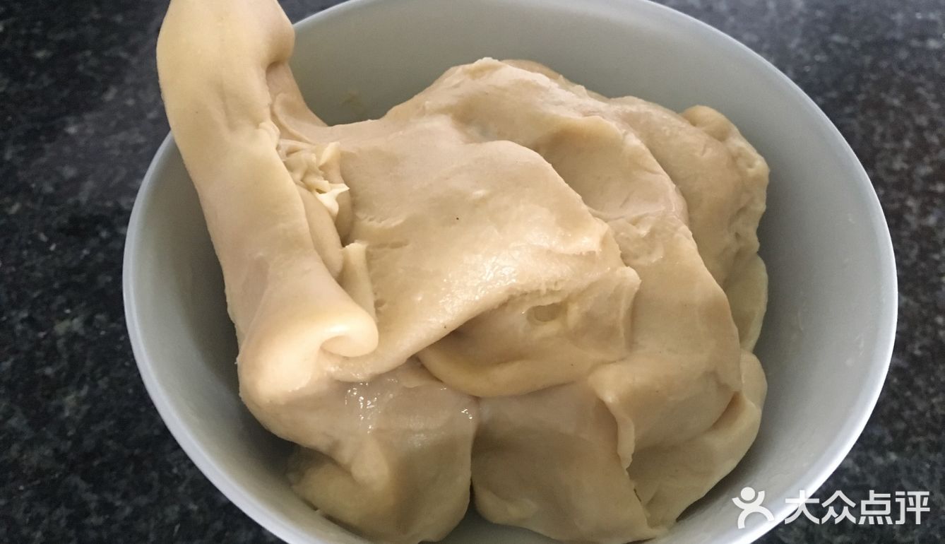 午餐首选好吃美味的青菜面疙瘩
