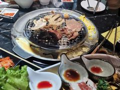 -鹤江桥·红油牛肉粉(SKP店)