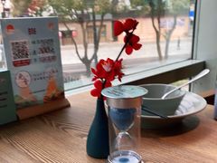 -蜜桃餐厅·伴山(湖滨商业街店)