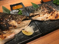 盐烤三文鱼头-沼津港渔市(宏伊国际广场店)