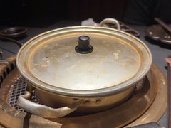 -铭牛烧肉·和牛海鲜自助(高新月牙湖店)