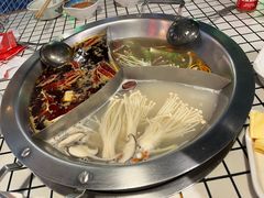 -山悦里 山野·鲜火锅(罗斯福广场店)