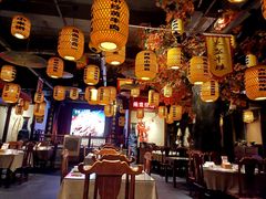 -老湖南民间菜·牛肉十八炒(花都店)