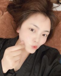 -PE SALON 