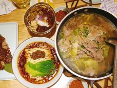 -全牛匠·乐山跷脚牛肉(新中关店)