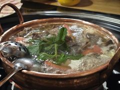 -银同牦牛肉火锅