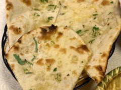 蒜蓉烤饼-恒河传奇印度餐厅GANGES