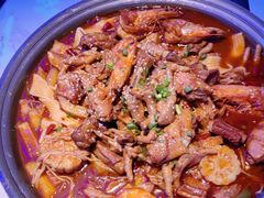 -徐记小怪兽肉蟹煲店(哈西万达金街店)