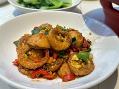 -阿瓦山寨·湘菜现炒·剁椒鱼头王(咸阳总店)