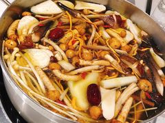 -八珍玉食鸡煲·打边炉(印象城店)