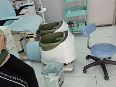 -世龙世家灰指甲·甲沟炎·跖疣护理·修脚(东江湾路店)