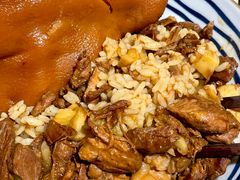 -红猪卤肉饭(大西洋美食城店)