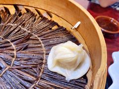 蛋黄小笼-公园饭店
