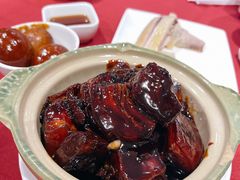 红烧肉加蛋-老吉士酒家(天平路店)