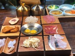 -银米·云南传统过桥米线(双廊黑金冠店)