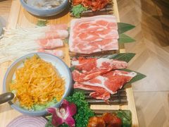 -明洞阿姨·韩式酱蟹烤肉·创意料理(三元桥店)