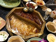 -蜀九香火锅(彩虹店)