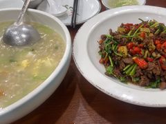 -湖南人家湘菜馆(镇江路店)