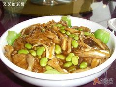 野山菌炒鱼面筋-新南华大酒店(长寿店)