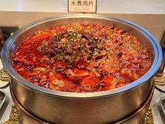 -涨巢·潮玩水疗局