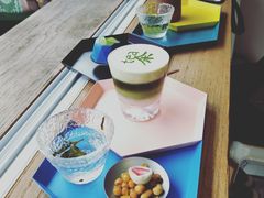 -茶是一枝花泡茶店
