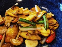 -半山腰·云南菜(侨福芳草地店)
