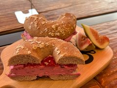 -Catch Bagel(芳草地店)