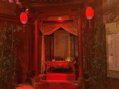 -暴风岛沉浸式体验馆(百联世纪店)