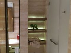 -上海衡山路十二号华邑酒店