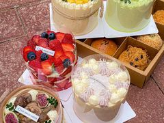 -顶东面包花园·生日蛋糕(世博店)
