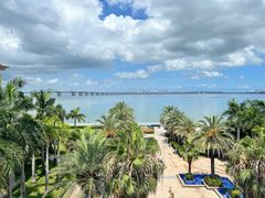 -V Bar海景扒房(北海湾惠龙万达嘉华酒店)