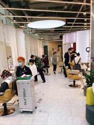-PE SALON 