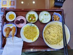 -百年老字号·观振兴蟹黄面·三虾面·苏式面(观前街富仁坊巷店)