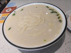 -阿达师傅鱼汤面