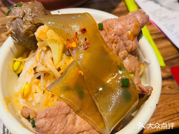 成都你六姐·牛肉冒菜(上海环宇荟店)图片
