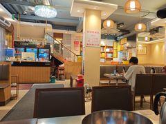 -胡须佬鸡煲四季火锅店(石厦西村直营店)