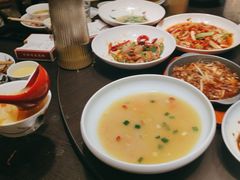 -川流不息·地道川菜·小龙虾(松东路店)