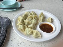 -巧克力渔家.小船海鲜胶东菜(万平口店)