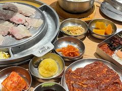 -姜虎东白丁烤肉(虹桥天地店)