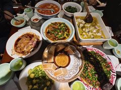 -六合居·明厨亮灶餐厅(成双大道店)