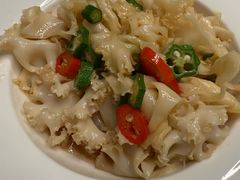 凉拌绣球菌-莲华素食府