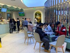 -奈雪的茶(亨特国际广场店)