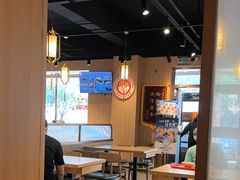-护国寺小吃店(红莲南路店)